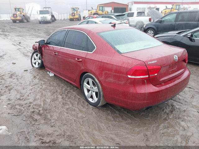 44391968 :رقم المزاد ، 1VWAS7A39FC119556 vin ، 2015 Volkswagen Passat 1.8t Limited Edition مزاد بيع