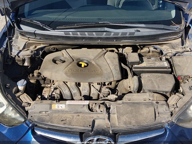 2016 HYUNDAI ELANTRA 5NPDH4AE7GH674638 Photo 9