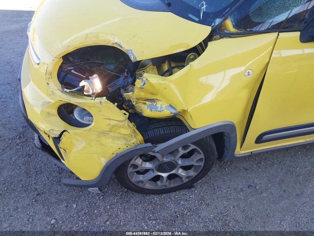 Fiat 500L TREKKING 2014 ZFBCFADH3EZ003577 Image 18