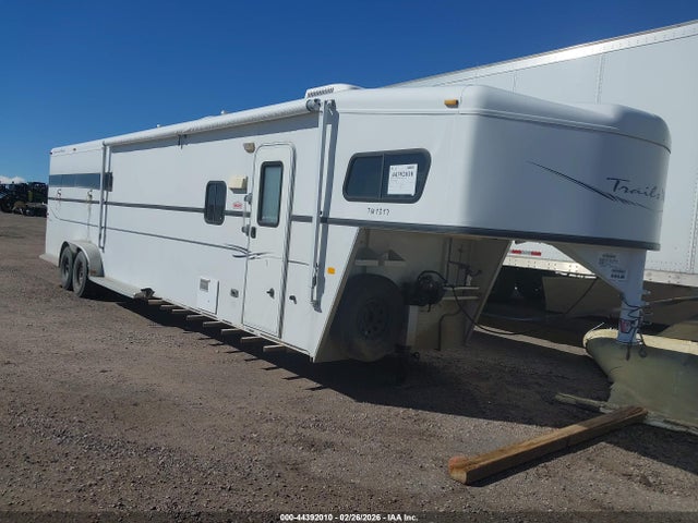 Продажа на аукционе авто 2005 Four Winds 300, vin: 49SH739235P024806, номер лота: 44392010