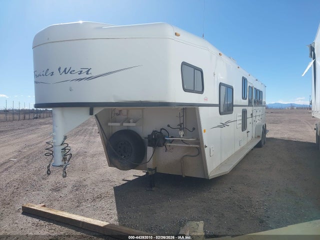 Продажа на аукционе авто 2005 Four Winds 300, vin: 49SH739235P024806, номер лота: 44392010