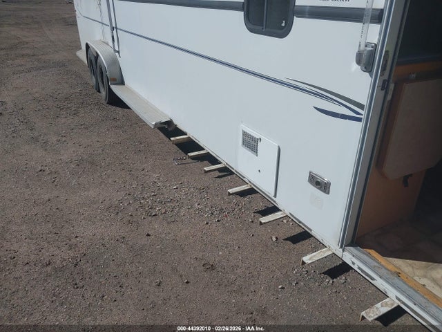Продажа на аукционе авто 2005 Four Winds 300, vin: 49SH739235P024806, номер лота: 44392010