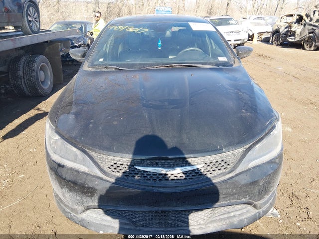 Продажа на аукционе авто 2016 Chrysler 200 S, vin: 1C3CCCBB9GN113550, номер лота: 44392017