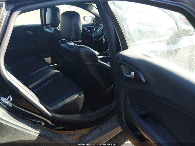 Продажа на аукционе авто 2016 Chrysler 200 S, vin: 1C3CCCBB9GN113550, номер лота: 44392017