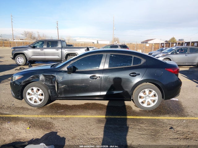 JM1BM1U73F1251186 Mazda Mazda3 I Sport