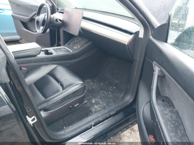 2022 TESLA MODEL Y 7SAYGDEE1NF481141 Photo 4