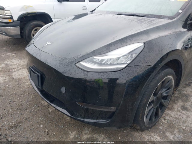 2022 TESLA MODEL Y 7SAYGDEE1NF481141 Photo 5