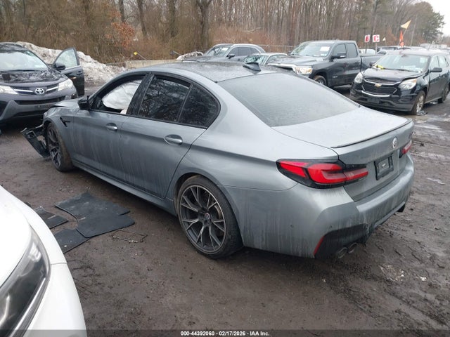 2023 BMW M5 WBS83CH08PCL75474 Photo 2