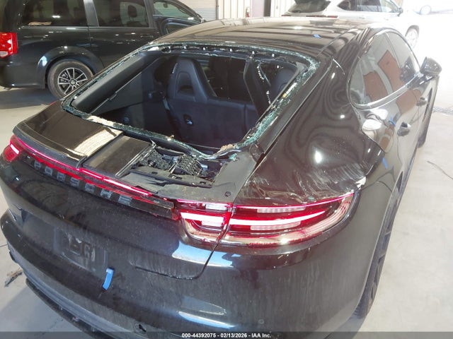 2017 PORSCHE PANAMERA WP0AF2A73HL150785 Photo 5