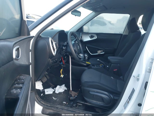 KNDJ23AU9L7709264 KIA SOUL LX