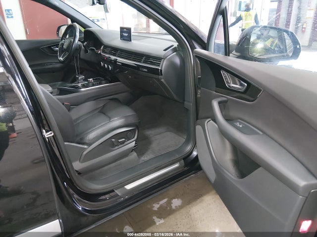 WA1LAAF7XHD032523 Audi Q7 3.0t Premium