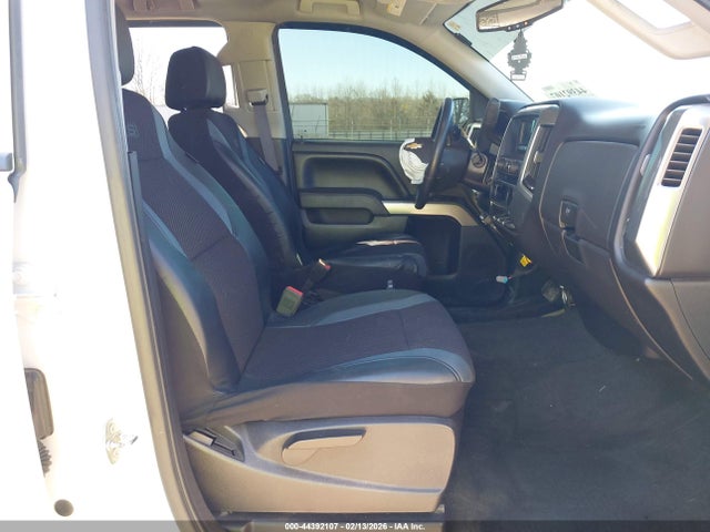 Продаж на аукціоні авто 2015 Chevrolet Silverado 1500 1lt, vin: 1GCVKREH8FZ290818, номер лоту: 44392107
