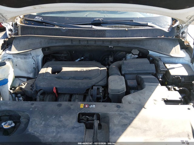 5XYPG4A31KG576283 KIA Sorento 2.4l Lx