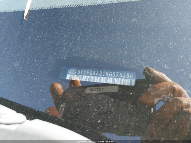 5XYPG4A31KG576283 KIA Sorento 2.4l Lx