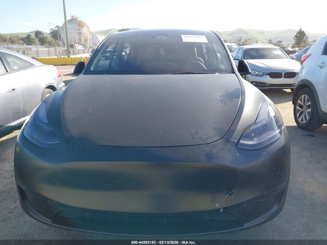 7SAYGDEF7PF873245 Tesla Model Y Performance Dual Motor All-wheel Drive