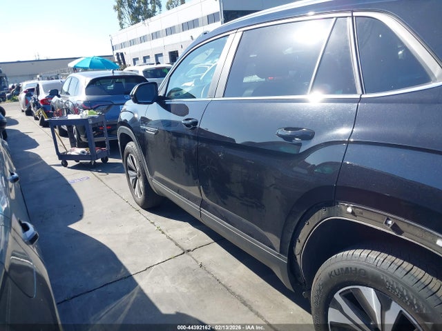 1V2DE2CA4RC247437 Volkswagen Atlas Cross Sport 2.0t Se