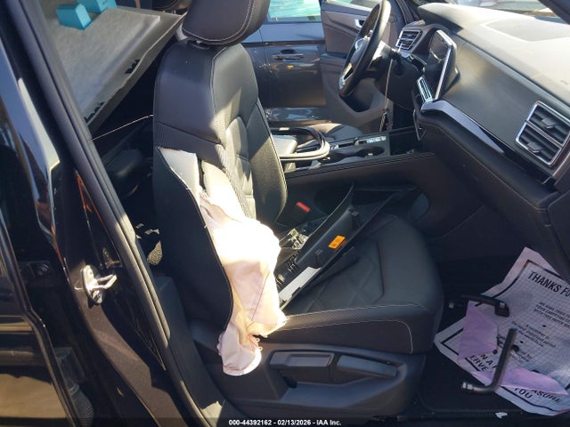 1V2DE2CA4RC247437 Volkswagen Atlas Cross Sport 2.0t Se
