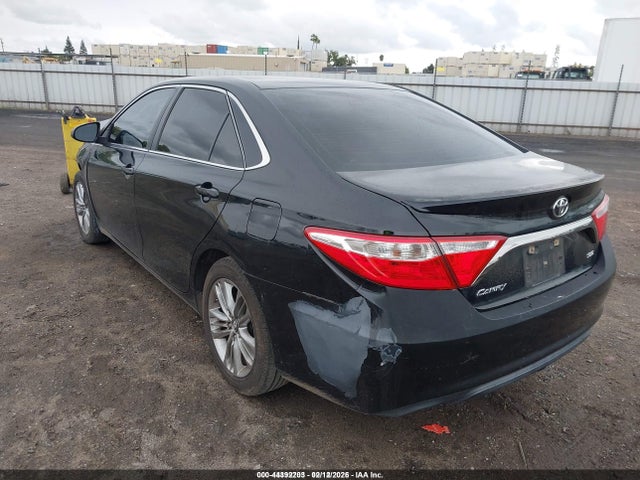 2016 Toyota Camry Se მანქანა იყიდება აუქციონზე, vin: 4T1BF1FK3GU210063, აუქციონის ნომერი: 44392203