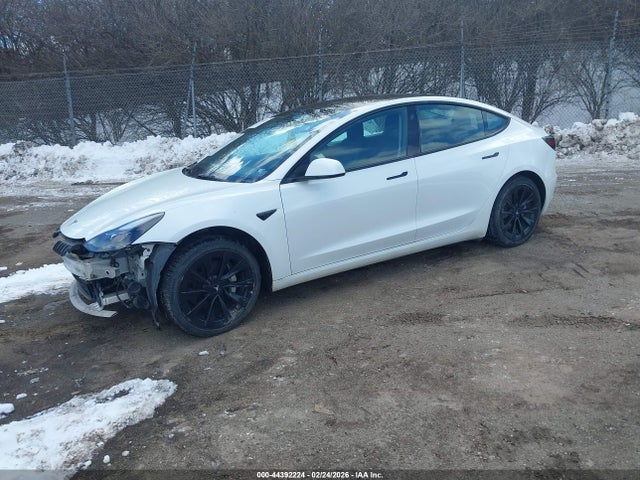 2022 TESLA MODEL 3 5YJ3E1EB3NF187029 Photo 1