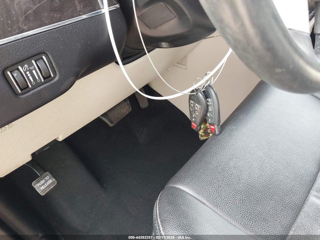 2016 CHRYSLER TOWN & COUNTRY 2C4RC1CG3GR215594 Photo 10