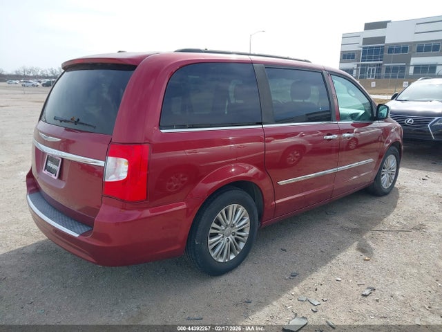 2016 CHRYSLER TOWN & COUNTRY 2C4RC1CG3GR215594 Photo 3