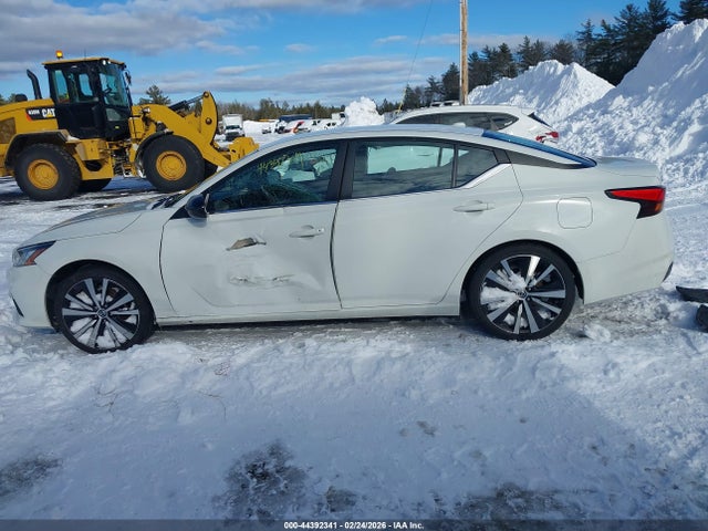 1N4BL4CV3NN307094 Nissan Altima Sr Fwd