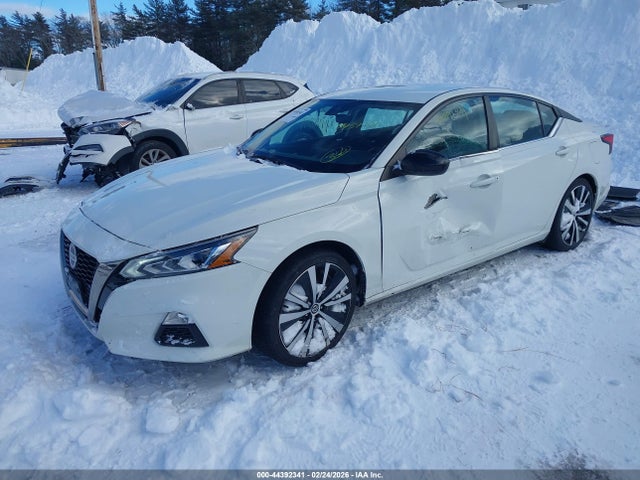 1N4BL4CV3NN307094 Nissan Altima Sr Fwd