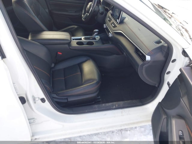 1N4BL4CV3NN307094 Nissan Altima Sr Fwd