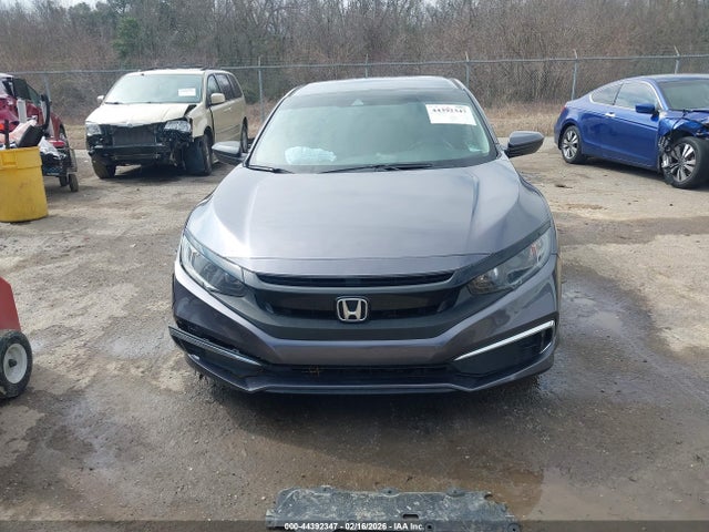Продажа на аукционе авто 2019 Honda Civic Lx, vin: 2HGFC2F67KH595731, номер лота: 44392347