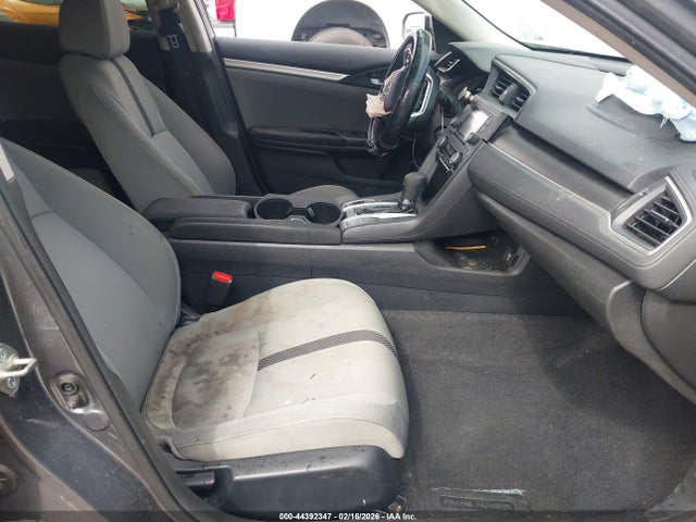 Продажа на аукционе авто 2019 Honda Civic Lx, vin: 2HGFC2F67KH595731, номер лота: 44392347