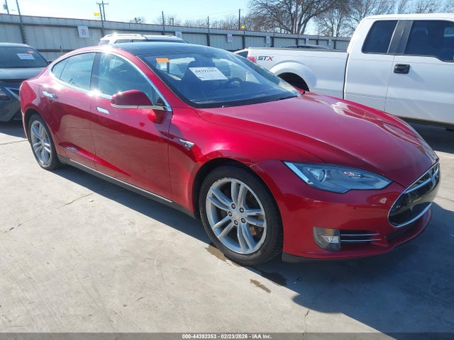 2014 TESLA MODEL S 5YJSA1H11EFP44210 Photo 0