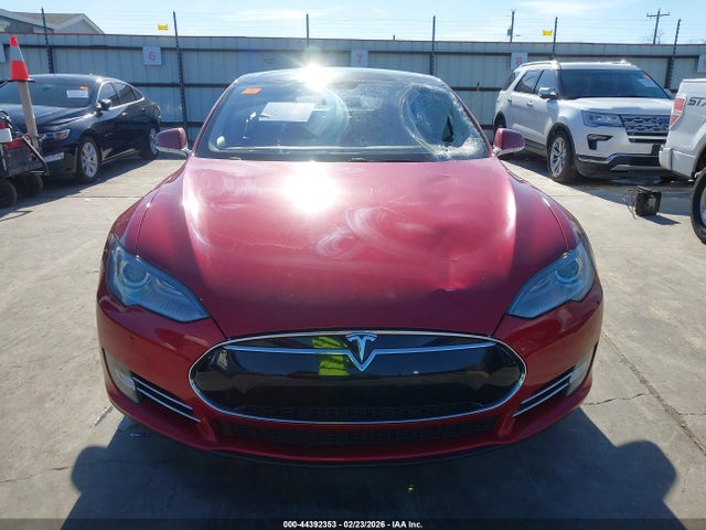 Продажа на аукционе авто 2014 Tesla Model S P85, vin: 5YJSA1H11EFP44210, номер лота: 44392353
