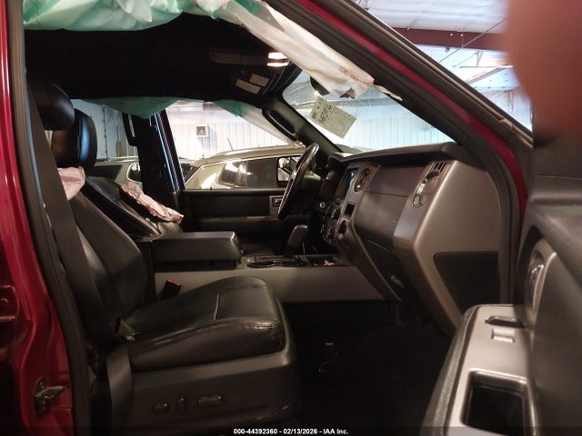 Продажа на аукционе авто 2017 Ford Expedition El Xlt, vin: 1FMJK1JT5HEA35592, номер лота: 44392360