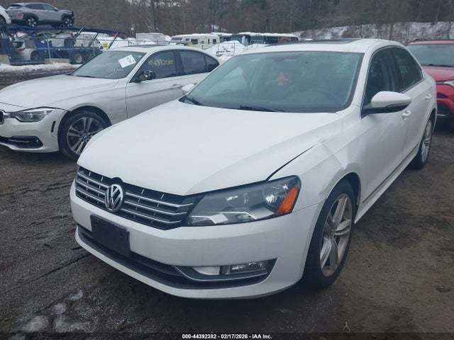Auction sale of the 2012 Volkswagen Passat 3.6l V6 Sel Premium, vin: 1VWCM7A31CC025928, lot number: 44392382