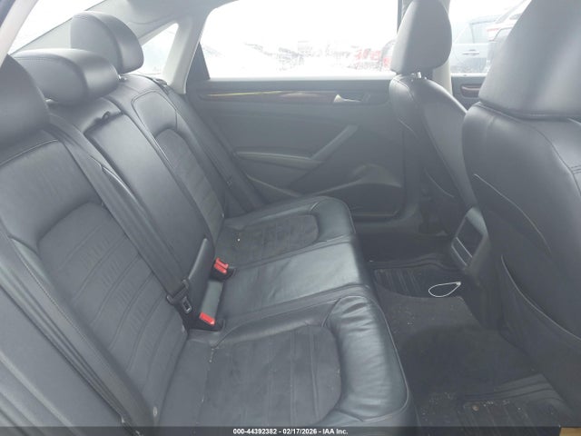 Auction sale of the 2012 Volkswagen Passat 3.6l V6 Sel Premium, vin: 1VWCM7A31CC025928, lot number: 44392382