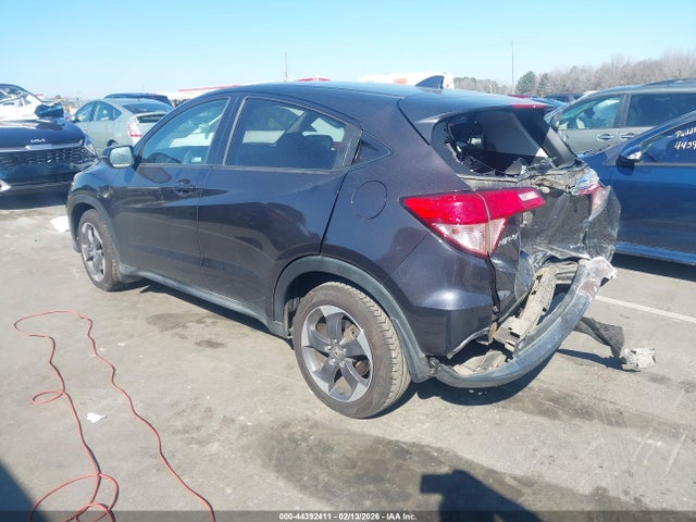 2018 HONDA HR-V 3CZRU5H52JM708042 Photo 2