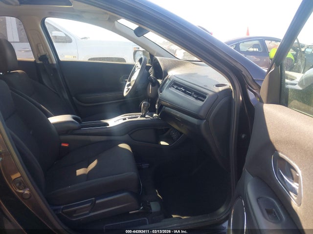 2018 HONDA HR-V 3CZRU5H52JM708042 Photo 4