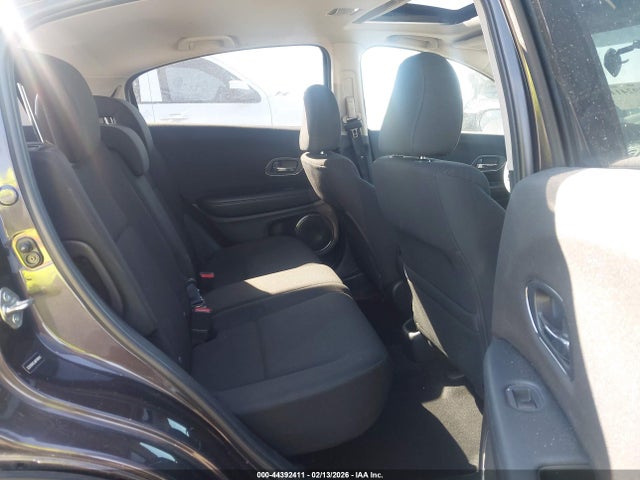 2018 HONDA HR-V 3CZRU5H52JM708042 Photo 7