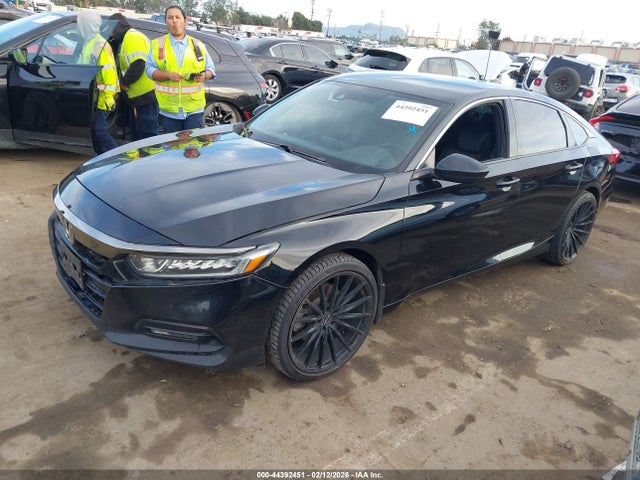 1HGCV1F30KA051437 Honda Accord Sport