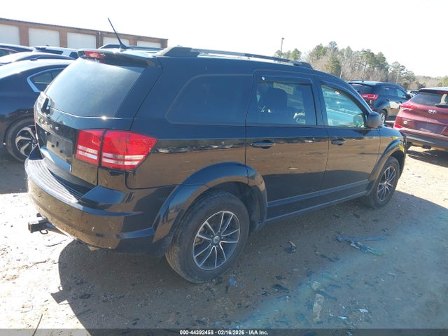 44392458 :رقم المزاد ، 3C4PDCAB2JT243589 vin ، 2018 Dodge Journey Se مزاد بيع