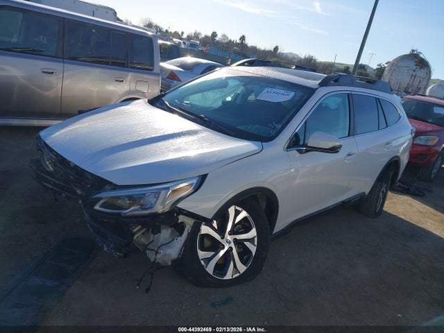 4S4BTANC5N3141382 Subaru Outback Limited