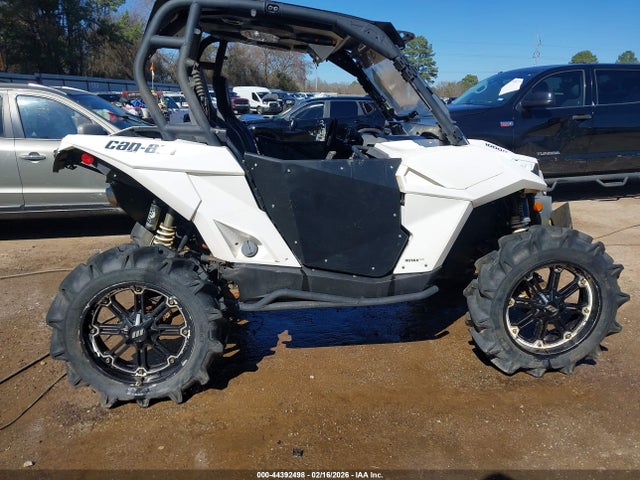 44392498 :رقم المزاد ، 3JBPVAP20GJ000329 vin ، 2016 Can-am Maverick Xc 1000r/dps 1000r مزاد بيع