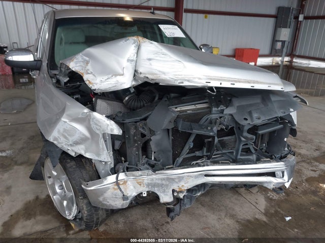 44392505 :رقم المزاد ، 1GTR1VE00BZ381583 vin ، 2011 Gmc Sierra 1500 Sle مزاد بيع