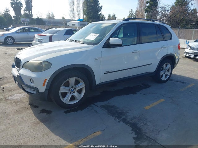 2009 BMW X5 5UXFE435X9L268574 Photo 1