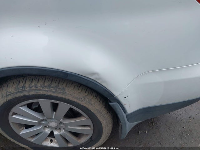 44392539 :رقم المزاد ، 4S4WX9GD5A4401777 vin ، 2010 Subaru Tribeca 3.6r Limited مزاد بيع