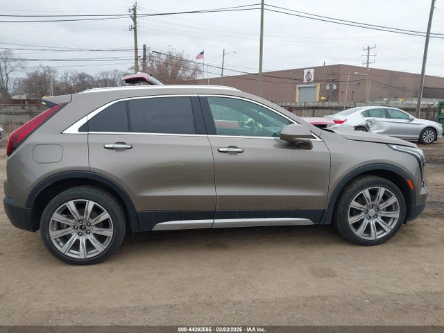 44392585 :رقم المزاد ، 1GYFZDR41LF046008 vin ، 2020 Cadillac Xt4 Awd Premium Luxury مزاد بيع