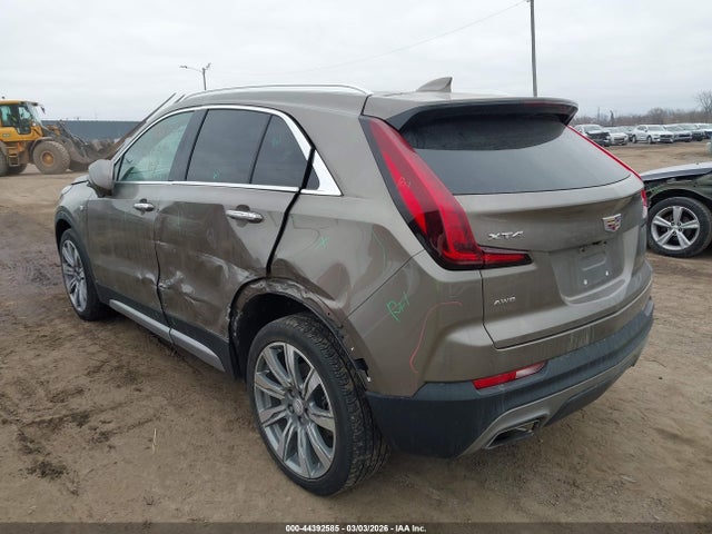 44392585 :رقم المزاد ، 1GYFZDR41LF046008 vin ، 2020 Cadillac Xt4 Awd Premium Luxury مزاد بيع