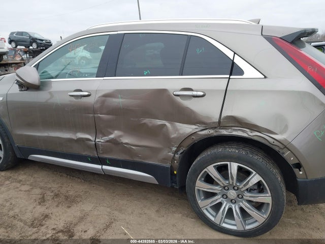 44392585 :رقم المزاد ، 1GYFZDR41LF046008 vin ، 2020 Cadillac Xt4 Awd Premium Luxury مزاد بيع
