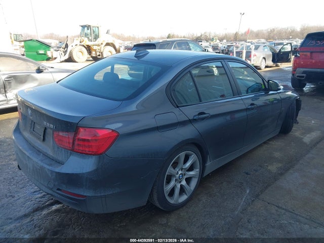 2015 BMW 328I WBA3B3C59FF545911 Photo 3