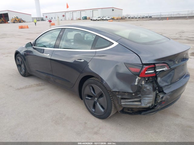 5YJ3E1EB1JF103820 Tesla Model 3 Long Range/performance